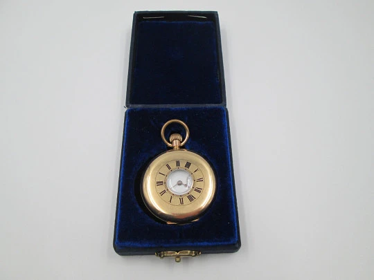 Reloj bolsillo cazador. Suiza. Bañado oro 20 micras. Dial porcelana. 1910