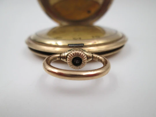 Reloj bolsillo saboneta Arsa. Chapado en oro. Tapas decoradas. Remontoir. Suiza. 1930