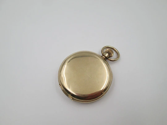 Reloj bolsillo saboneta Elgin con cadena. Chapado en oro. Dial porcelana. Remontoir