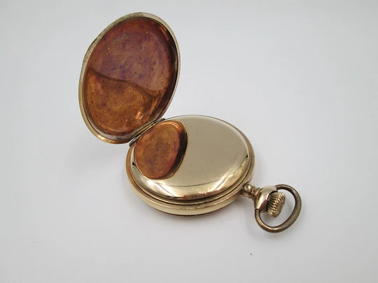 Reloj bolsillo saboneta Elgin. Chapado oro. Dial porcelana. Cuerda remontoir. 1920. Suiza