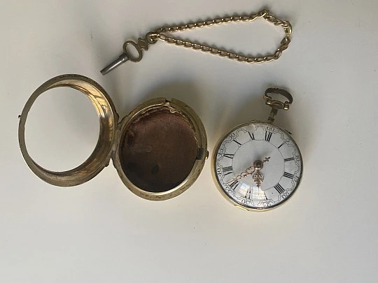 Reloj catalino J. Williamson. Siglo XVIII. Llaves. Decoración floral. Plata vermeil