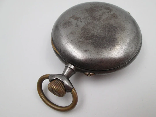 Reloj de bolsillo gran complicación. Hierro y metal dorado. Cuerda remontoir. 1900
