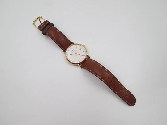 Reloj de caballero IWC Portofino. Oro amarillo 18k. Esfera blanca. Estuche piel. 2004