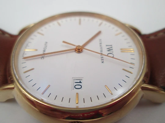 Reloj de caballero IWC Portofino. Oro amarillo 18k. Esfera blanca. Estuche piel. 2004