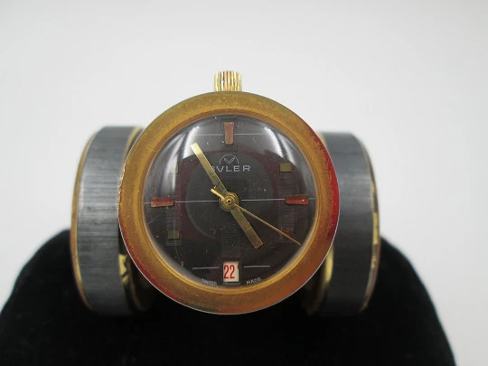 Reloj de sobremesa Buler. Bronce pavonado. Miniatura cañón. Cuerda manual. 1970. Suiza