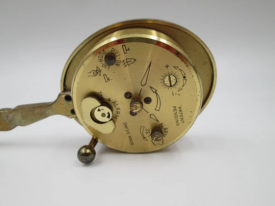 Reloj de sobremesa espejo Swiza 8 días cuerda con alarma. Bronce. Motivos vegetales Reloj de sobremesa espejo Swiza 8 días cuerda con alarma. Bronce. Motivos vegetales