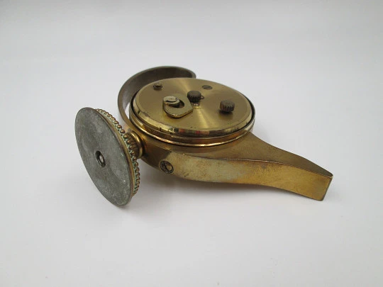 Reloj de sobremesa lámpara aceite Swiza 8 días cuerda con alarma. Bronce. 1970 Reloj de sobremesa lámpara aceite Swiza 8 días cuerda con alarma. Bronce. 1970