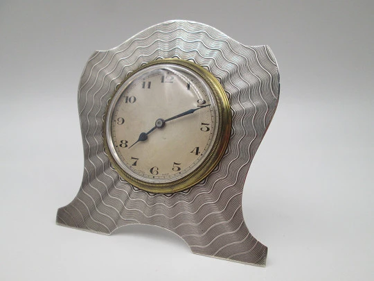 Reloj de sobremesa y despacho J. H. Williams. Plata de ley y bronce. Cuerda manual. 1920 Reloj de sobremesa y despacho J. H. Williams. Plata de ley y bronce. Cuerda manual. 1920