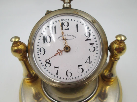 Reloj de sobremesa y escritorio Fernando Cantero. Metal dorado. Calibre roskopf. 1920 Reloj de sobremesa y escritorio Fernando Cantero. Metal dorado. Calibre roskopf. 1920
