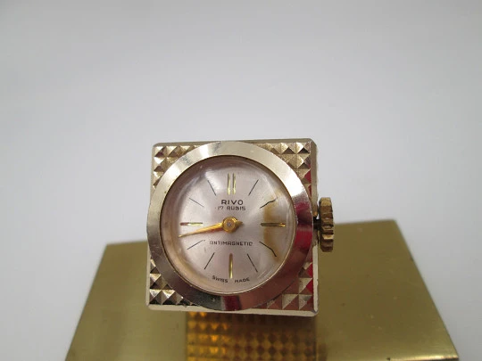 Reloj de sobremesa y viaje Rivo. Chapado en oro. Cuerda manual. Patrón diamante. Suiza Reloj de sobremesa y viaje Rivo. Chapado en oro. Cuerda manual. Patrón diamante. Suiza