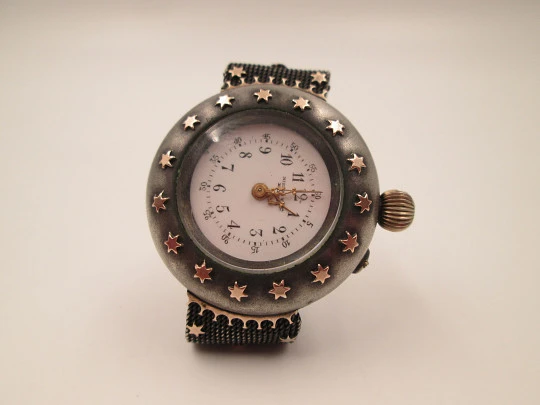 Reloj de transición de plata Hierro y Cía (Habana). Detalles chapados en oro. 1920