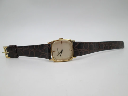 Reloj de vestir para mujer Orient. Chapado oro y acero inoxidable. Cuerda manual. 1980