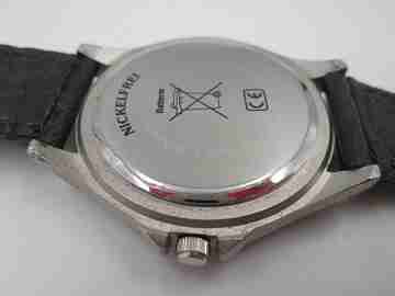 Reloj deportivo caballero. Metal y acero. Bisel negro. Cuarzo. Japón. 2000