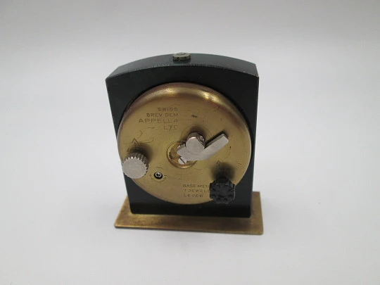 Reloj despertador de sobremesa a cuerda Appella. Bronce pavonado verde. Suiza. 1970 Reloj despertador de sobremesa a cuerda Appella. Bronce pavonado verde. Suiza. 1970