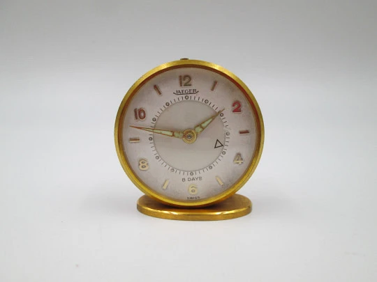 Reloj despertador de sobremesa y viaje Jaeger. Bronce y esmalte rojo. 8 días cuerda