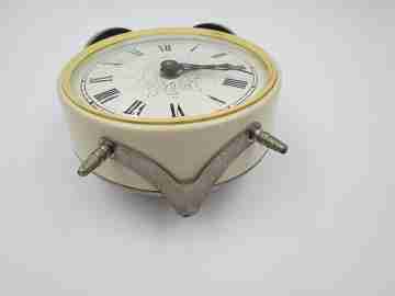 Reloj despertador Orel. Plástico bicolor y metal plateado. Cuerda. URSS. 1970