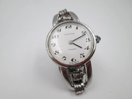 Reloj mecánico mujer Festina. Plata de ley. Brazalete. Esfera blanca. Suiza. 1980