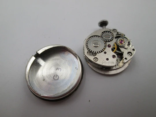 Reloj mecánico para mujer Preziosa con brazalete. Plata de ley. GUB Glashütte. 1960