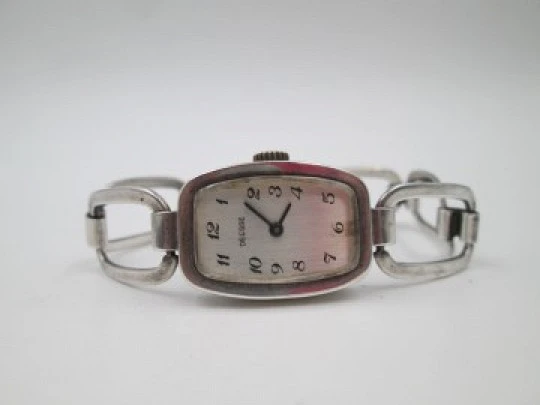 Reloj mujer Déesse. Plata de ley. Cuerda manual. Brazalete. 1960. Francia