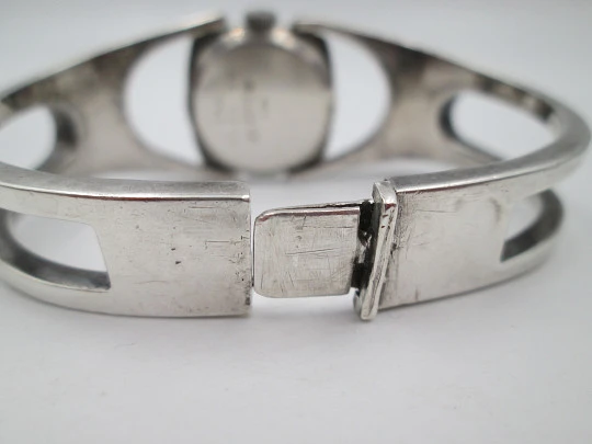 Reloj mujer Mondia con brazalete Puig Doria. Plata de ley 800 milésimas. Cuerda manual