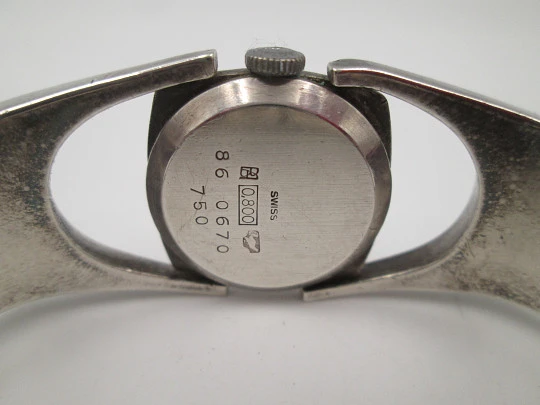 Reloj mujer Mondia con brazalete Puig Doria. Plata de ley 800 milésimas. Cuerda manual