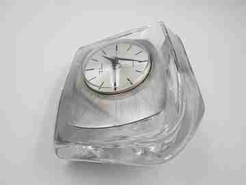 Reloj sobremesa Daum Electric. Cristal y metal plateado. 1960. Francia