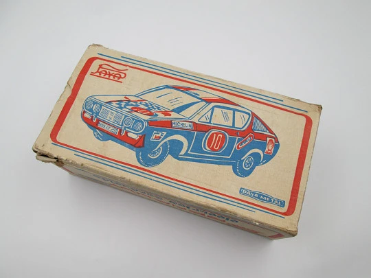 Renault 12 remote controlled electric rally car. Paya Toys. Lithographed tinplate. Box. 1970's