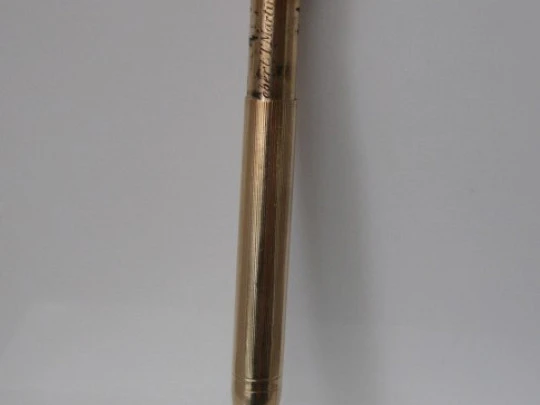 Retractable propelling pencil. Gold plated. Sampson Mordan. 1900. Ring