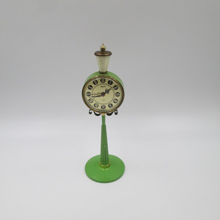 Rhythm Desk Table Alarm Clock Green Street Lamp Manual Wind | El