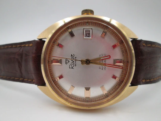 River Geneve. Gold plated & steel. Automatic. Calendar. Swiss. 1970's