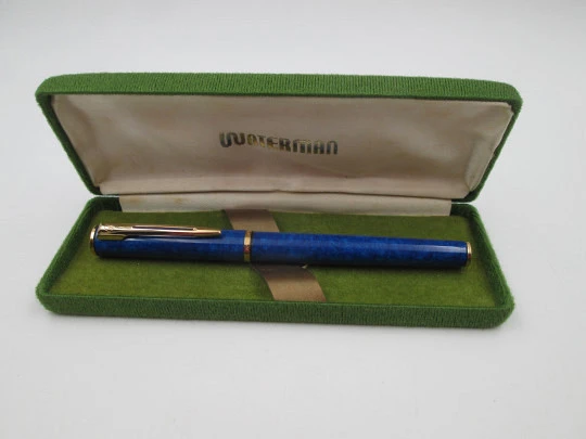 Roller Waterman Apostrophe. Laca azul mármol y detalles chapados en oro. Caja. 1990
