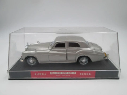 Rolls Royce Silver Cloud III coche metal. Nacoral. Escala 1:29. Estuche. 1970