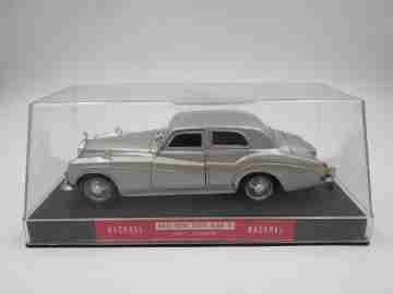 Rolls Royce Silver Cloud III miniature metal car. Nacoral. 1:29 scale. Original box. 1970's