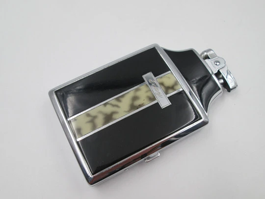 Ronson Mastercase art deco lighter with cigarette case. Silver plated & bitone enamel Ronson Mastercase art deco lighter with cigarette case. Silver plated & bitone enamel