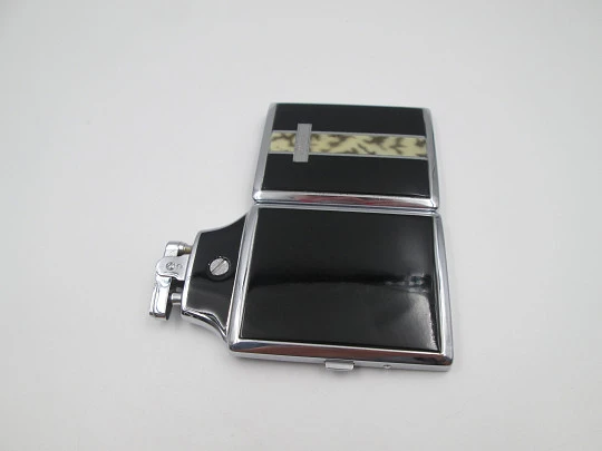 Ronson Mastercase art deco lighter with cigarette case. Silver plated & bitone enamel Ronson Mastercase art deco lighter with cigarette case. Silver plated & bitone enamel