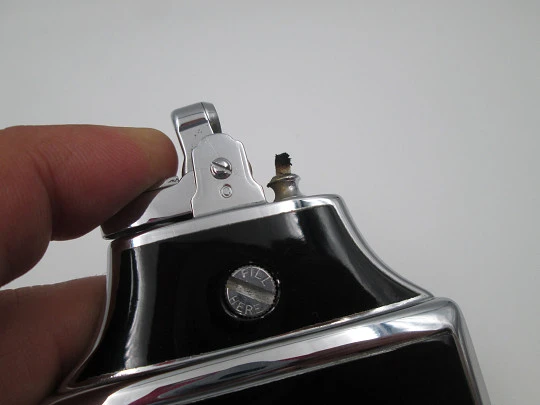 Ronson Mastercase art deco lighter with cigarette case. Silver plated & bitone enamel Ronson Mastercase art deco lighter with cigarette case. Silver plated & bitone enamel