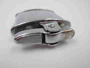 Ronson Standard petrol lighter. 1940's. Silver plated. England. Lines pattern