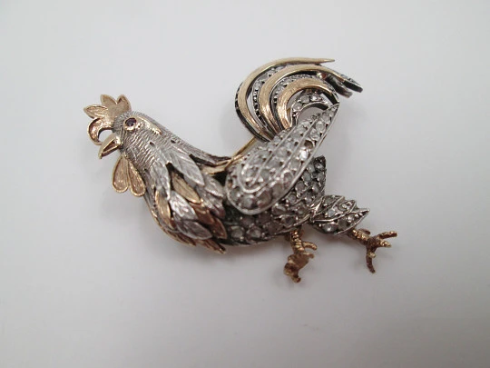 Rooster goldsmith brooch. 18k yellow gold, sterling silver and diamonds. 1930's