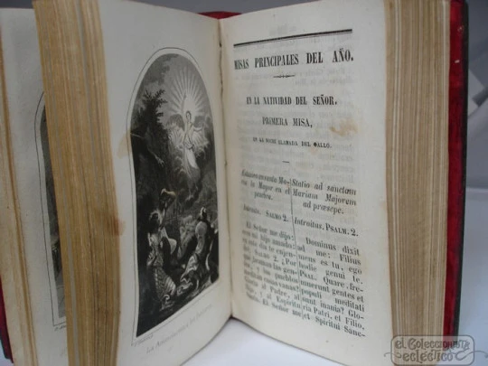 Rosario. Plata y azabache. 1845. Estuche. Medalla y anagrama María