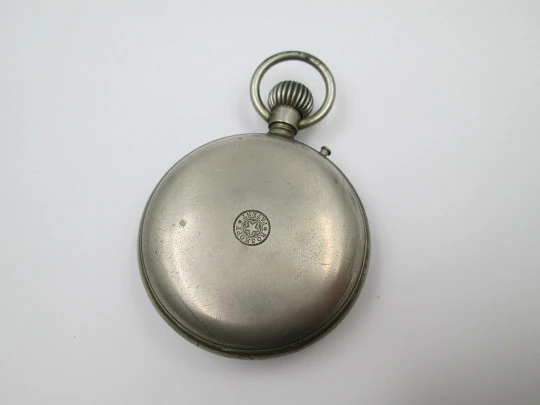 Roskopf Patent. Metal blanco. Remontoir con pulsador. 1900. Suiza