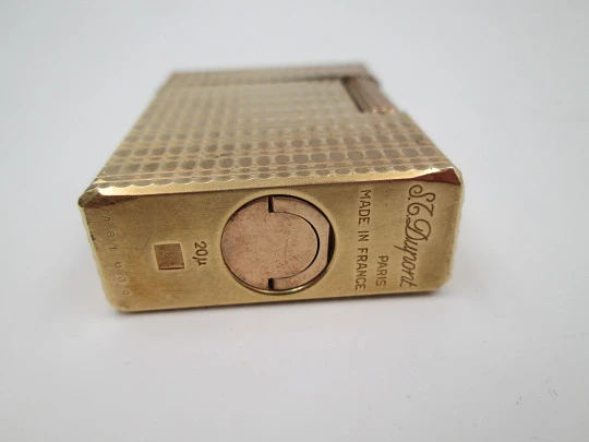 S. T. Dupont Paris. 20 microns gold plated. Geometric pattern. France. 1990's