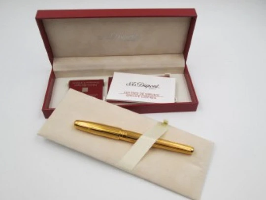 S.T. Dupont Olympio fountain pen. 23 microns gold plated. 18k nib. Box