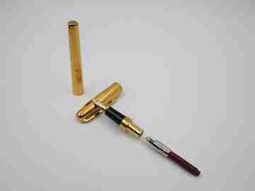 S.T. Dupont Olympio fountain pen. 23 microns gold plated. 18k nib. Box