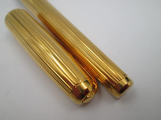 S.T. Dupont Olympio fountain pen. 23 microns gold plated. 18k nib. Box