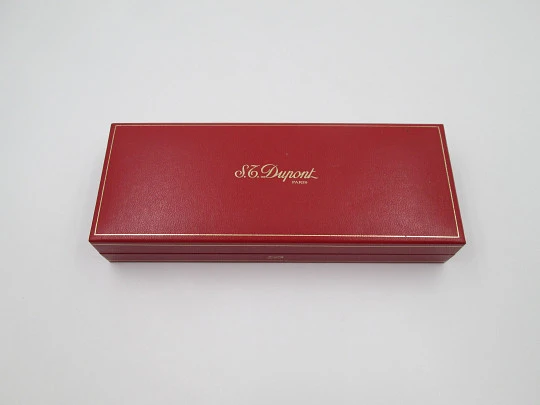 S.T. Dupont París Classique ballpoint pen. Gold plated metal. Original box. 1990's. France