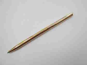 S.T. Dupont París Classique ballpoint pen. Gold plated metal. Original box. 1990's. France