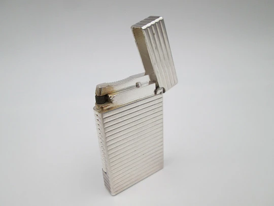 S.T. Dupont Paris gas lighter. Sterling silver rolled. Lines pattern. Original box