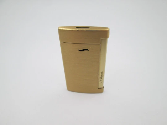 S.T. Dupont Paris Slim 7 torch flame gas lighter. Gold plated metal. France. 2020's S.T. Dupont Paris Slim 7 torch flame gas lighter. Gold plated metal. France. 2020's