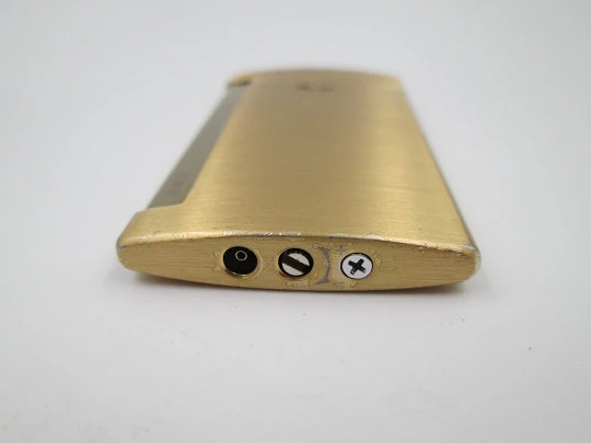 S.T. Dupont Paris Slim 7 torch flame gas lighter. Gold plated metal. France. 2020's S.T. Dupont Paris Slim 7 torch flame gas lighter. Gold plated metal. France. 2020's