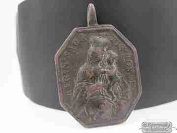 Saint Dominic of Soria and Virgin of the Rosary medal. Bronze. 18th century